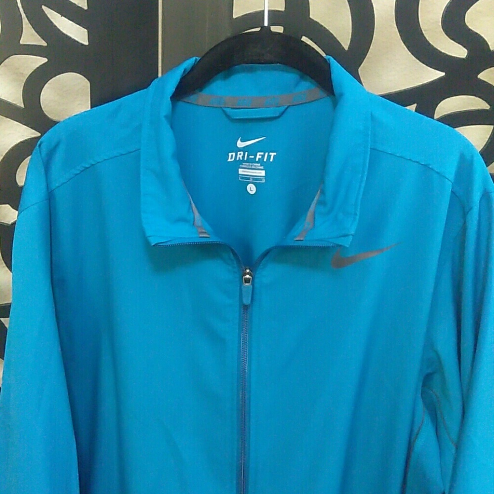 Nike Sweater